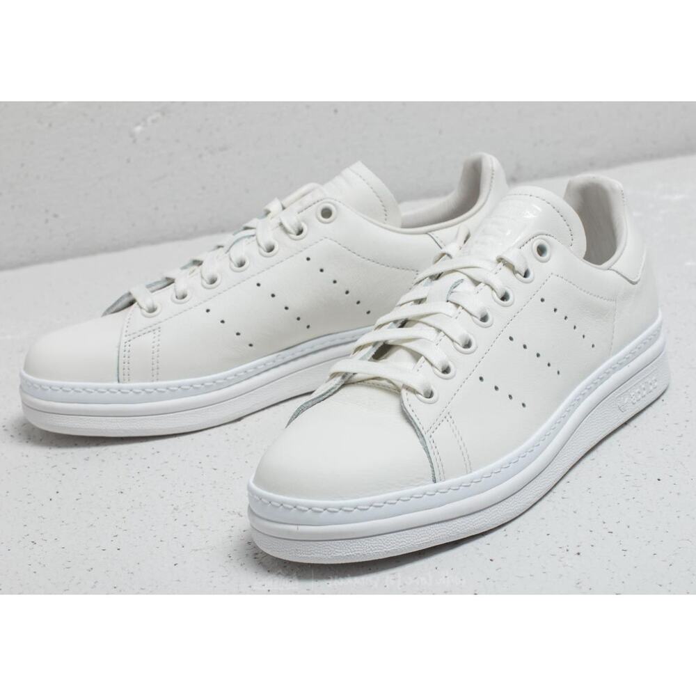 ADIDAS Women's Stan Smith New Bold Sneaker Size 5.5 Cloud White Lace Up